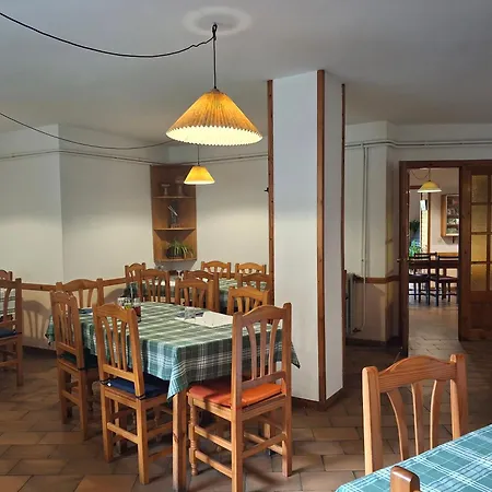 Mitja Pensió Hostal Pastuira Vallter 7-3